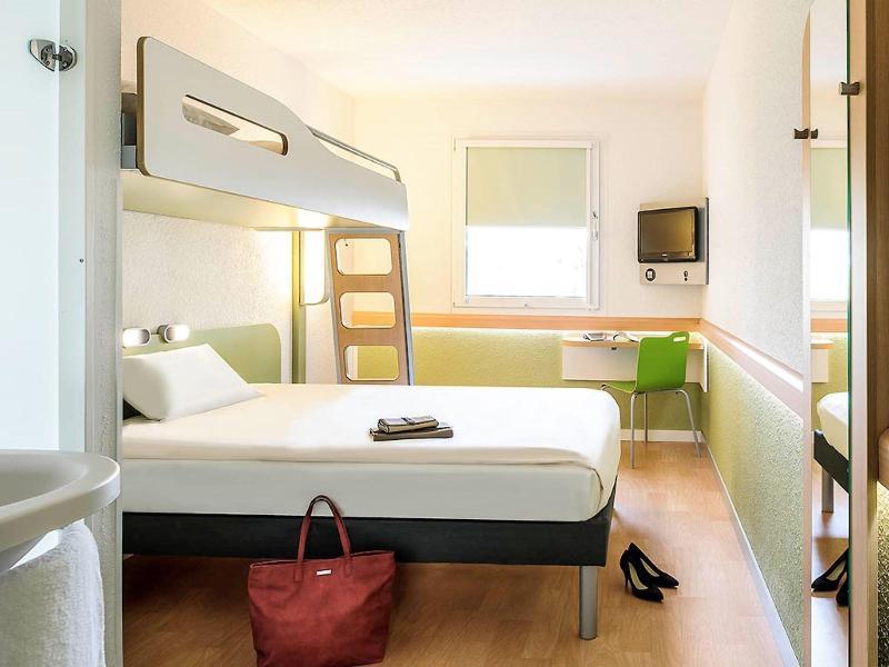 Ibis Budget Lille Ronchin - Stade Pierre Mauroy ภายนอก รูปภาพ